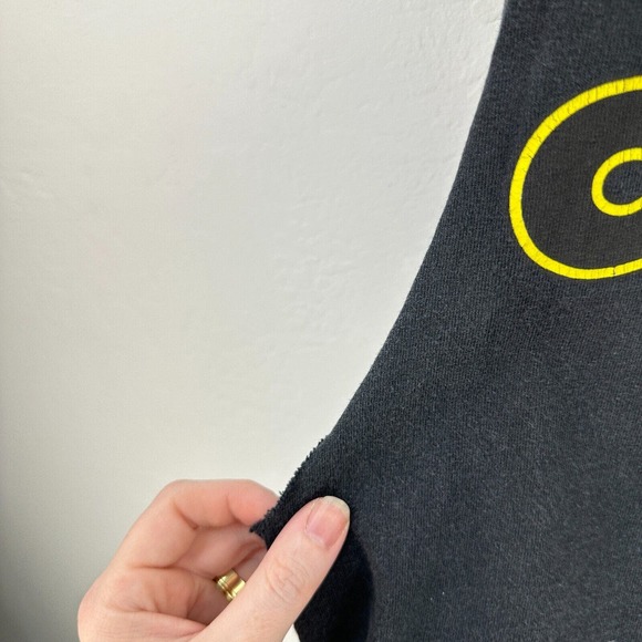 Orisue‎ Muscle Tee Mens M Black Yellow 100% Cotton The Party Crashers Graphic - Picture 5 of 9